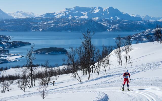 Løpere, ansatte og funksjonærer har kåret Summit 2 Senja til årets event i Ski Classics. Meget fortjent! (Foto: Ski Classics)