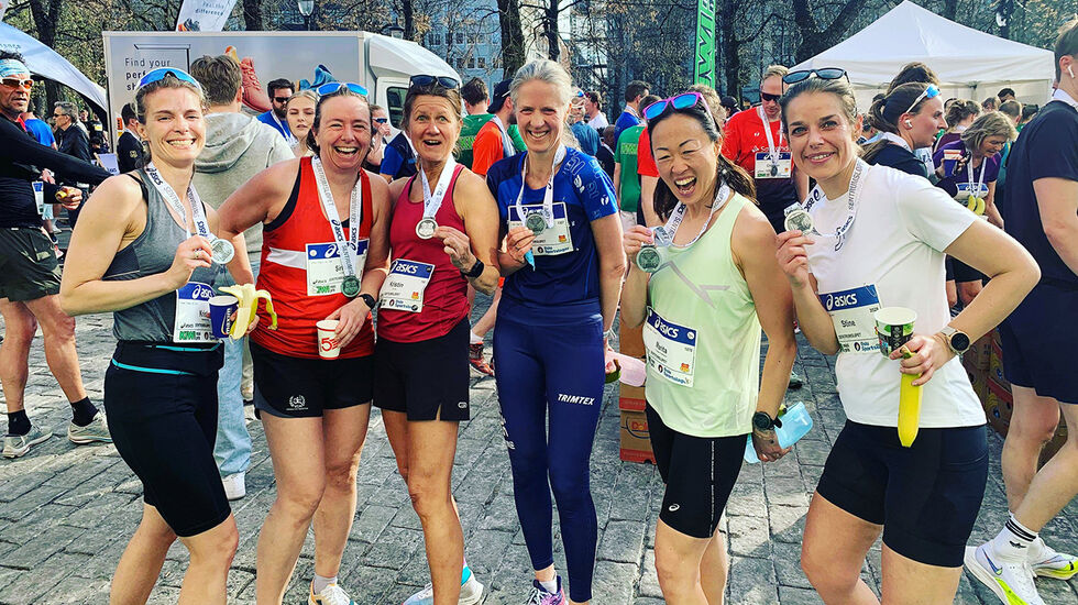 Fra venstre: Kristin Mørkedal, Siri S. Johnsen, Kristin Overvaag, Thine Wilkens Jernberg, Marita Sandberg. og Stine Moesgaard. (Foto: Privat)
