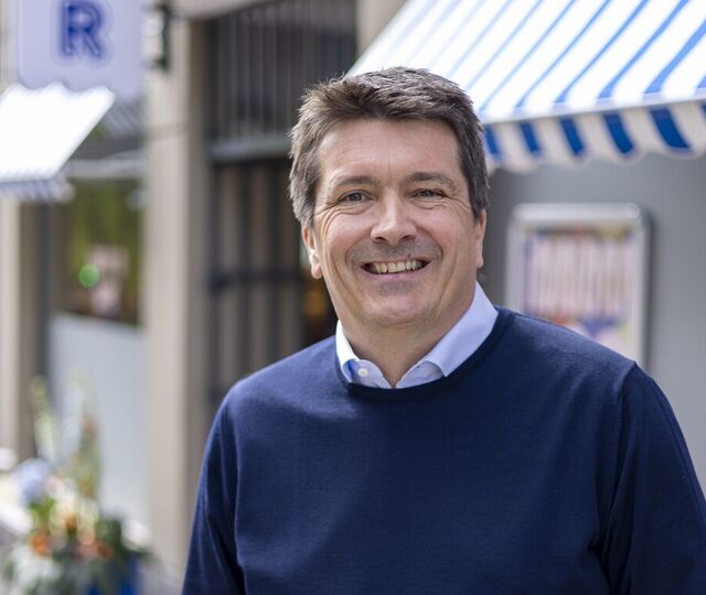 Ole Robert Reitan forteller at, å gi folk myndighet og ansvar krever ledelse med et positivt menneskesyn, relasjonelt mot og tydelighet i forhold til egne verdier