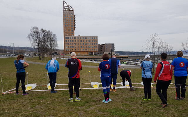 Klare til start mot Mjøstårnet. (Foto: Stein Arne Negård)