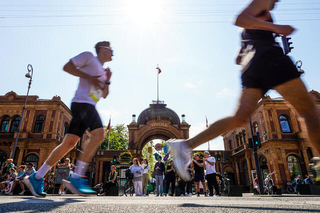 København Maraton byr på ei flat løype, så hvis det ikke blåser for mye eller blir for varmt, så er det absolutt en trasé det kan løpes fort i. (Foto: arrangøren)