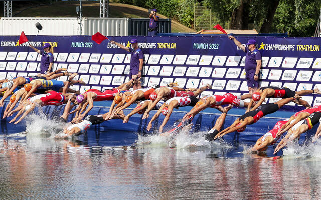 Triatlon kan gi både utfordringer og gleder uansett hvilket nivå en befinner seg på. (Foto: Arne Dag Myking)