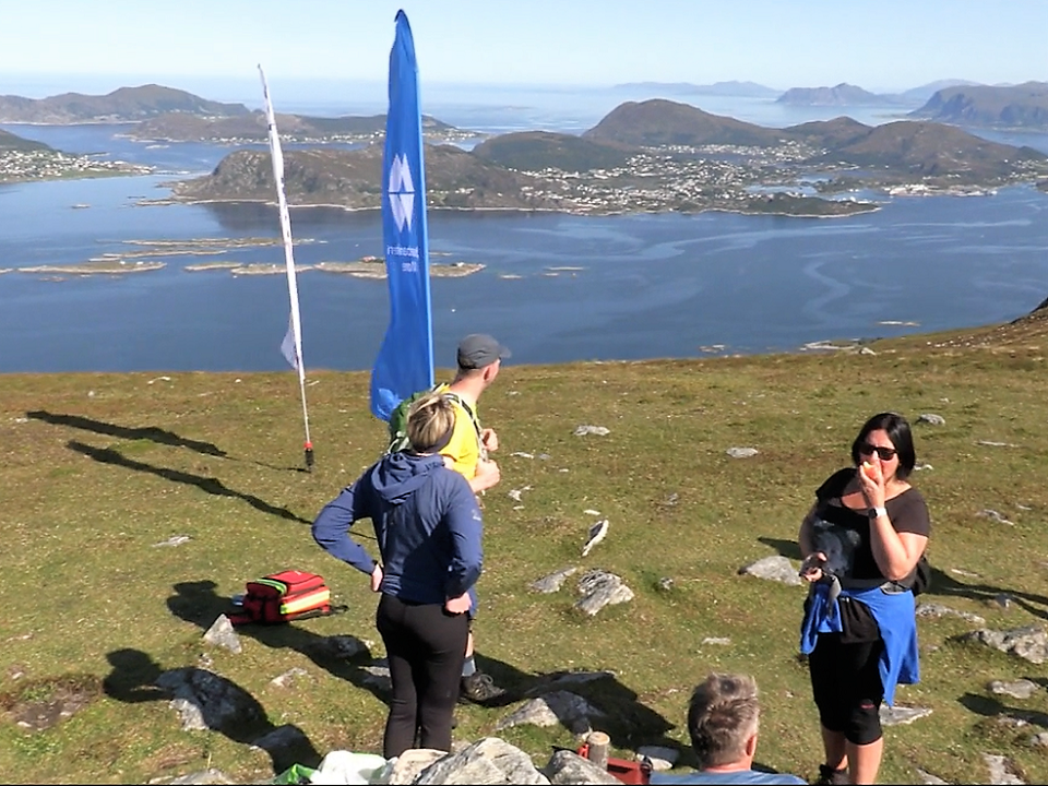 Utsikten fra Hidsegga 556 moh - Norges vakreste utsikt! (Foto fra løpets nettsider)