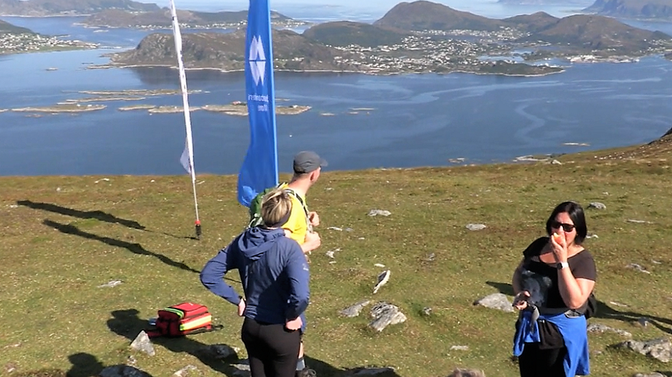 Utsikten fra Hidsegga 556 moh - Norges vakreste utsikt! (Foto fra løpets nettsider)