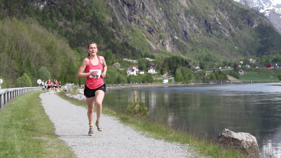 Ingeborg Syntsnes Hole satte en solid løyperekord i Hamarløpet. Her ser vi henne under Åndalsnesløpet tidligere i sommer. (Foto: Helge Fuglseth)
