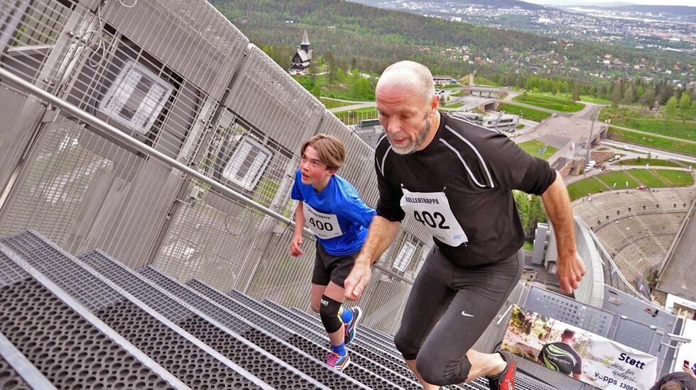 Gudmund Fosse (402) tok seieren i klasse 55-59 år i fjor, mens Sverre Johannes Roland (400) vant klasse 14-15 år. 1. juni arrangeres Kollentrappa igjen. (Foto: Arrangøren)
