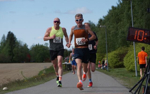 Dagens beste prestasjon stod Bjørn Paulsrud for. Han løp 5 kilometer på gode 18.22 i klasse 55-59. (Foto: Bjørn Saksberg).