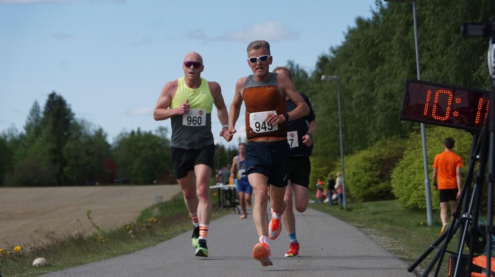 Dagens beste prestasjon stod Bjørn Paulsrud for. Han løp 5 kilometer på gode 18.22 i klasse 55-59. (Foto: Bjørn Saksberg).