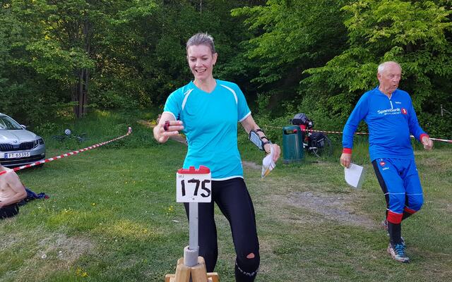 Vinner av D 4,5 km, Nikoline Ekeberg Schjerve-Norconsult, mot mål. (Foto: Stein Arne Negård)