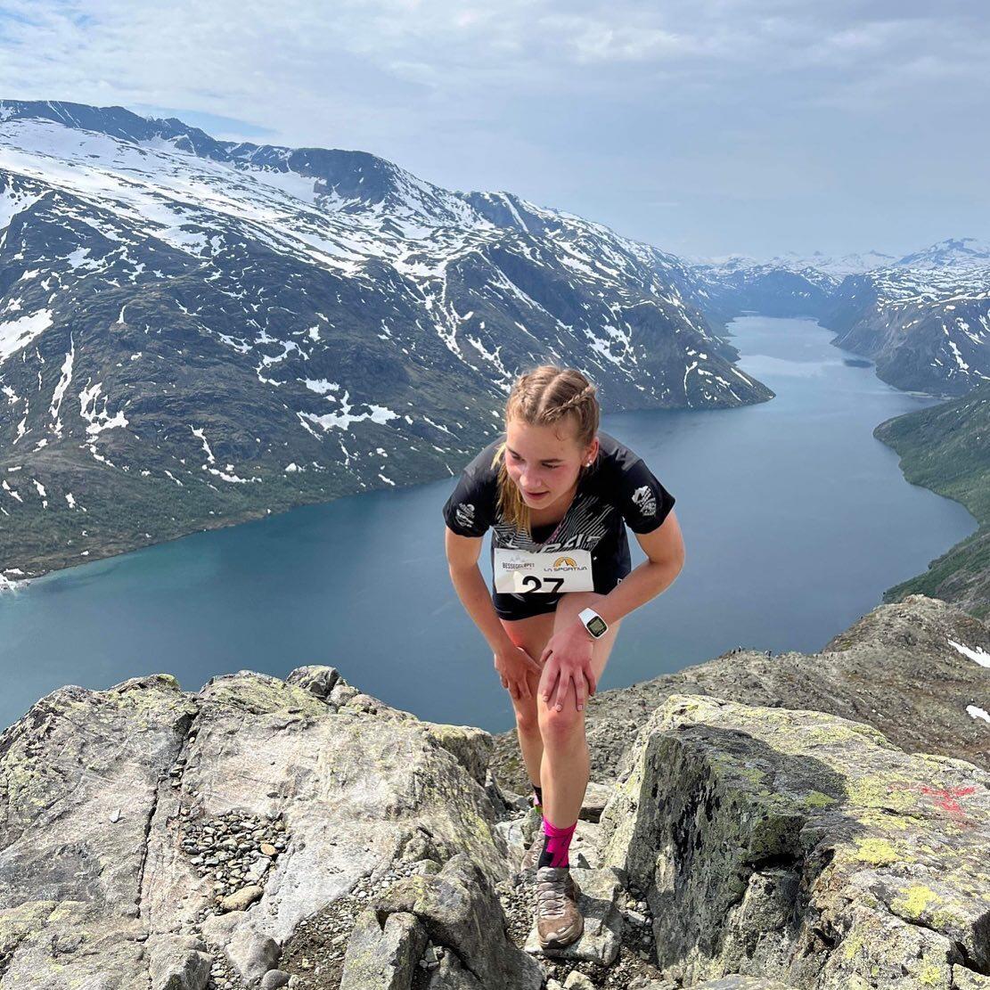 Ingeborg Systnes Hole imponerte nok en gang med løpeskoene på beina. Hun vant Besseggløpet med over 7 minutter.