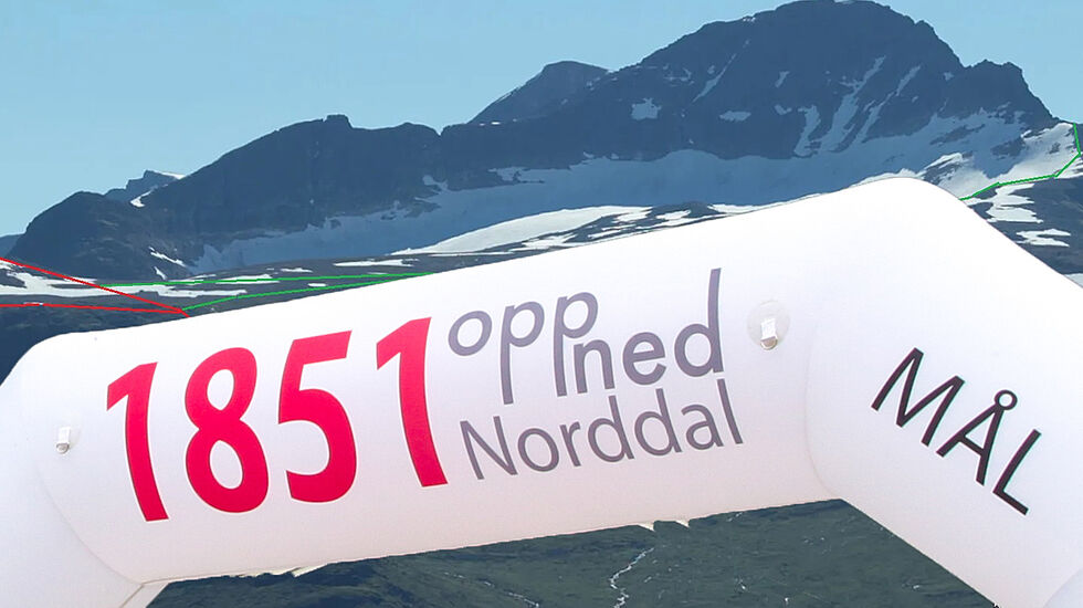 Løypa går til toppen av Middagshesten på 1382 moh – og ned att.