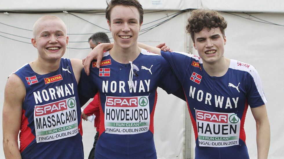 Phillip Massacand er tatt ut til å løpe 10 000 m, Vebjørn Hovdejord er uttatt på både 5000 m og 3000 m hinder, mens Esten Hansen-Møllerud Hauen stiller på 1500 m. (Foto: Kjell Vigestad)