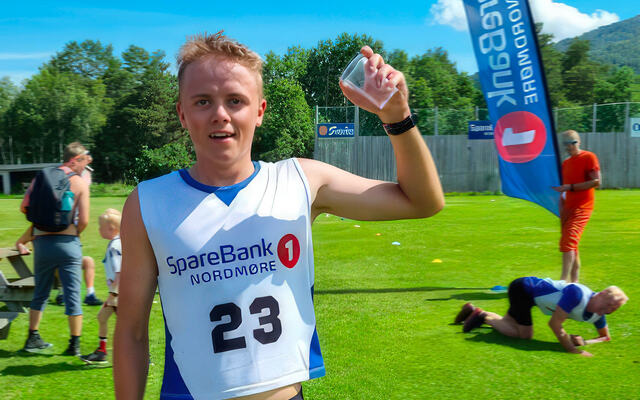 Olav Fugelsøy vant herreklassen under Blåfjelløpet søndag 9. juli. (Foto: Rindal IL Friidrett)