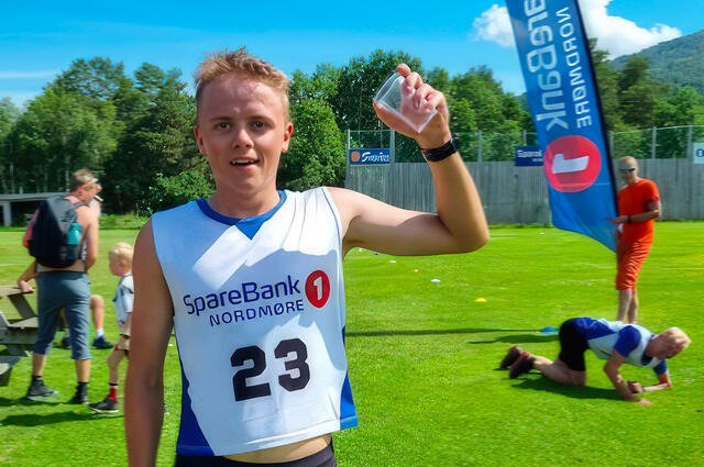 Olav Fugelsøy vant herreklassen under Blåfjelløpet søndag 9. juli. (Foto: Rindal IL Friidrett)