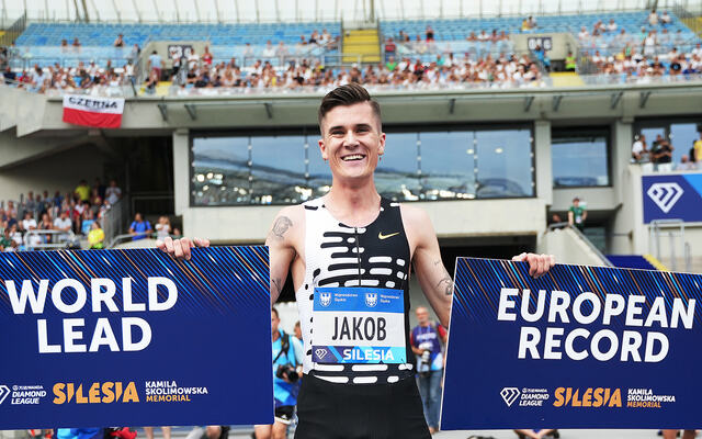 Jakob Ingebrigtsen setter nye rekorder. Med dagens løp skriver han seg inn i historiebøkene med fantastiske 3.27,14 på 1500 meter. (Foto: Matthew Quine for Diamond League AG)