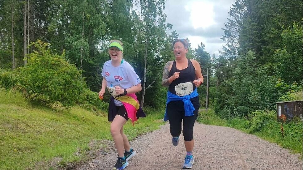 Midtukedeltagere i Oslo Løpsestivals Korketrekker'n opp (foto: facebook.com/lopsfestival).
