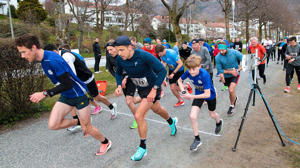Bedriftsidretten startar no opp med ein Springkarusell av same type som dei har hatt i fleire år i Bergen. Her frå eit av løpa der. (Foto: Arne Dag Myking)