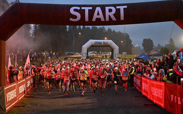 Starten går for Ultravasan 2022. (Foto: Vasaloppet)