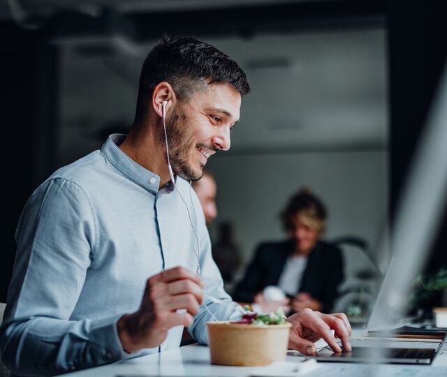 Lunsjpauser kan forbedre karrieren din