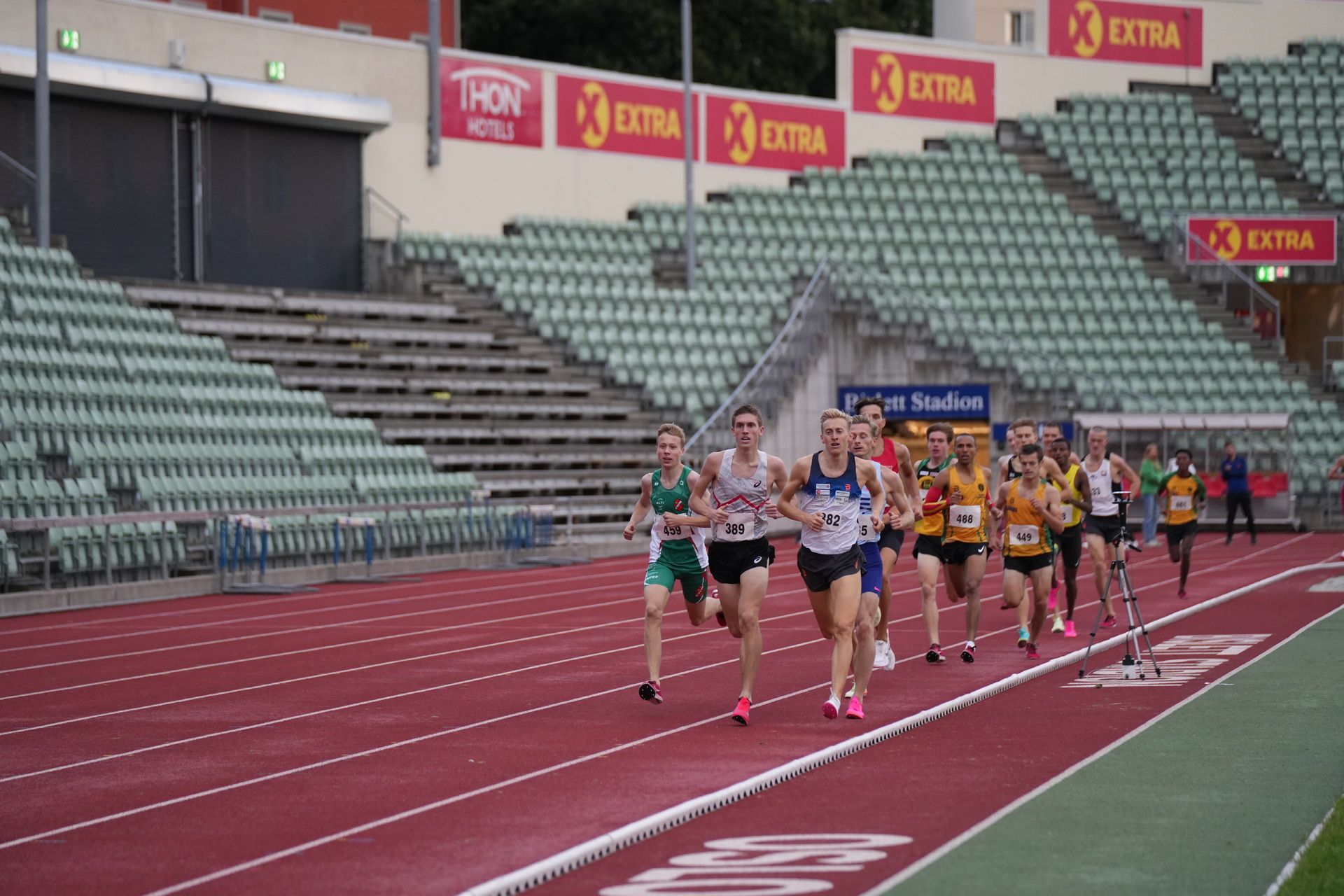 1500m start Even Br¢ndbo Dahl.jpg