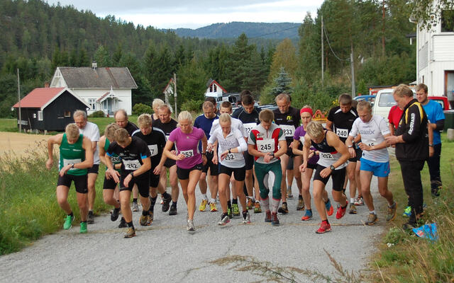 Seterløpet arrangeres år etter år. Her fra starten i 2012. (Foto: Arrangøren)