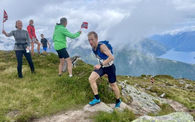 Øyvind Heiberg Sundby sprang inn til andreplass i fjor, og er en av favorittane i Balestrand Opp i år. (Foto: Christian Prestegård)