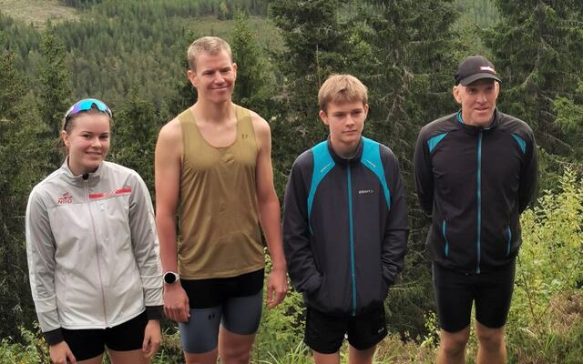 Fire av klassevinnerne i årets utgave (fra venstre): Ingeborg Rosager, Jarle Marvik, Are Brødbøl og Lars Erik Fagerlia. (Foto fra arrangørens facebookside)