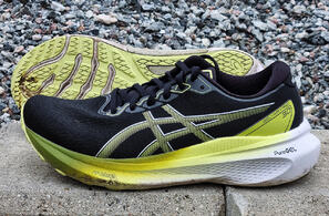 Få mengdetreningssko er mer klassiske enn Asics Gel-Kayano. Nå er den her i sin 30. utgave. (Alle foto: Bjørn Johannessen)