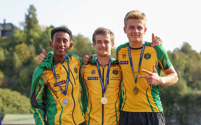 Ullensaker/Kisa tok alle medaljene i klasse G-17 på 3000 meter i UM: Nahom Tesfalem Tewelde, Kristian Bråthen Børve og Teodor Hansen. (Alle foto: Arne Dag Myking)
