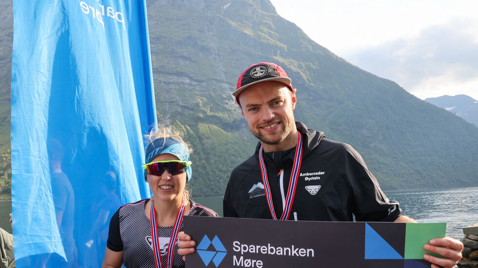 Øystein Ulekleiv og Monica Iren Solvang vant Alpetrippelen. Foto: Martin Hauge-Nilsen