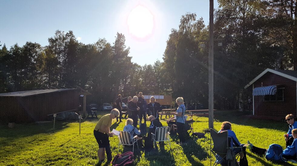 Sol over samlingsplassen ved Furasaga. (Foto. Stein Arne Negård)