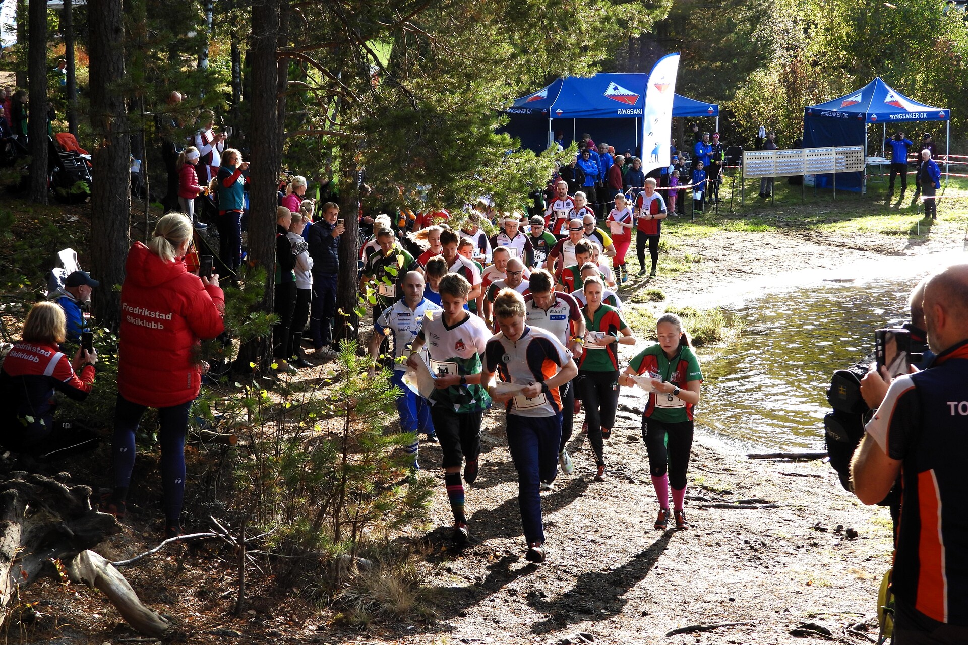 Starten på Ringreven 1 etappe Foto Anders Skjeset.jpg