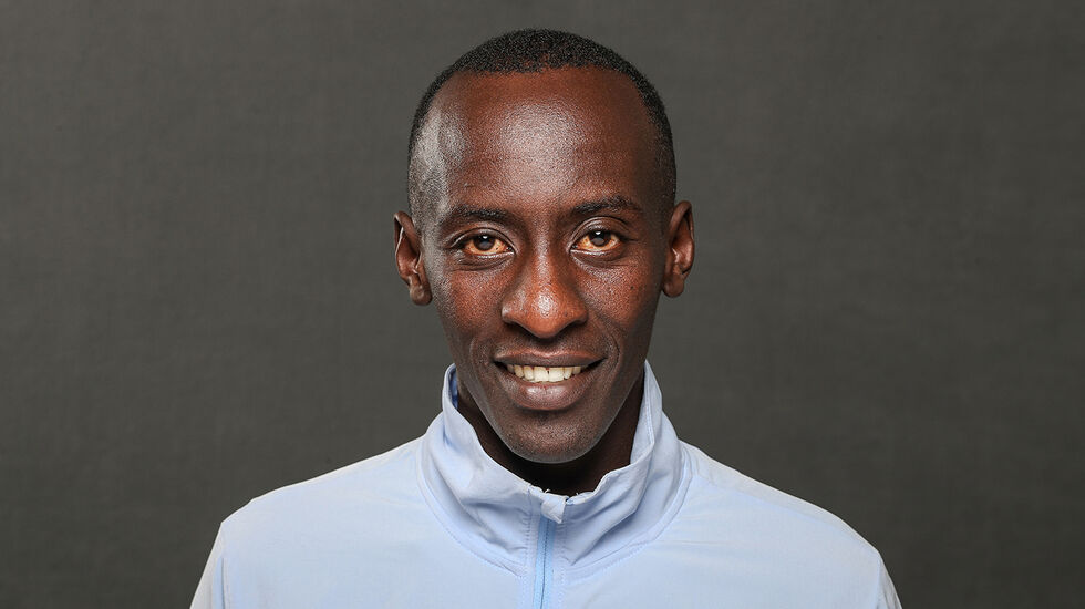 Kevin Kiptum (24), verdensrekordholder på maraton, døde tragisk i en bilulykke. (Foto: photo © Bank of America Chicago Marathon/Kevin Morris)