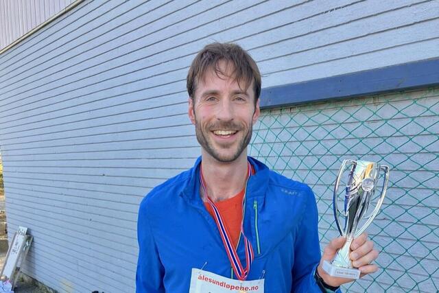 Marcus Megrund vant 10 km på Oktobermila. Foto: Ludvig With