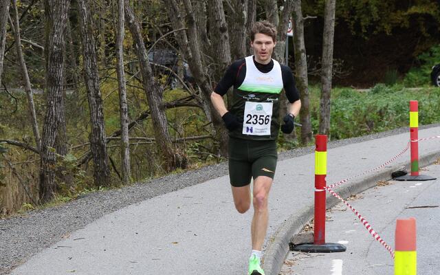 Tom Erling Kårbø vant Djupadalten for første gang i den 44. utgaven av løpet i Haugesund. (Foto: Dag Egil Eliassen, fra arrangøren sin Facebookside).