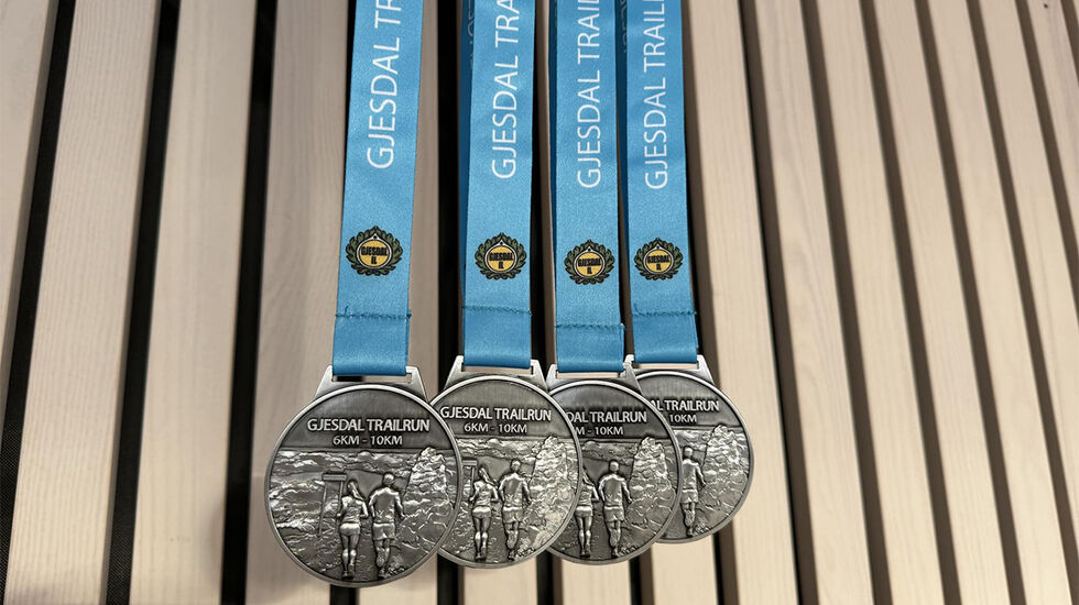 Det vanka vakker medalje til de som fullførte en av distansene i Gjesdal Trailrun. (Foto: arrangøren) 