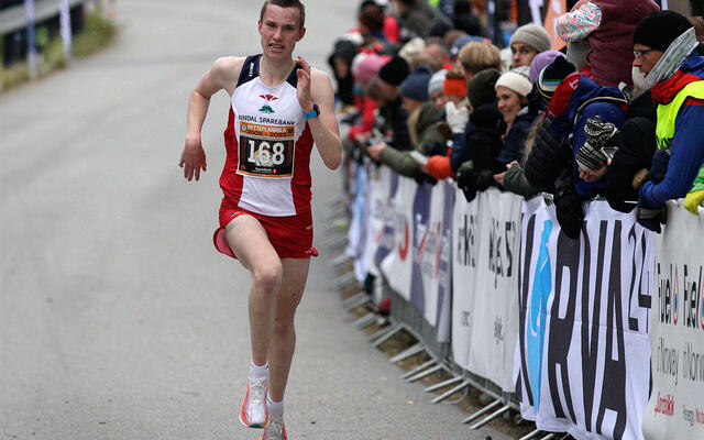 Imponerte: 16 år unge Magnus Øyen forbedret 10 km-persen fra 30.56 i fjor til 29.36 i år. (Foto: Per Inge Østmoen)