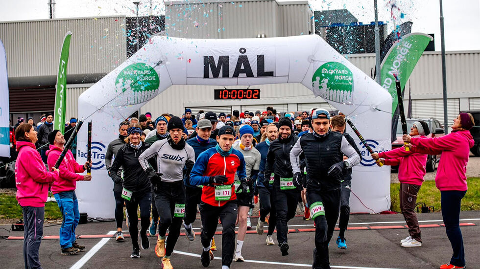 Ivrige løpere gir seg i kast med x antall runder i den 6,7 km lange løypa. (Foto: Kai-Otto Melau)