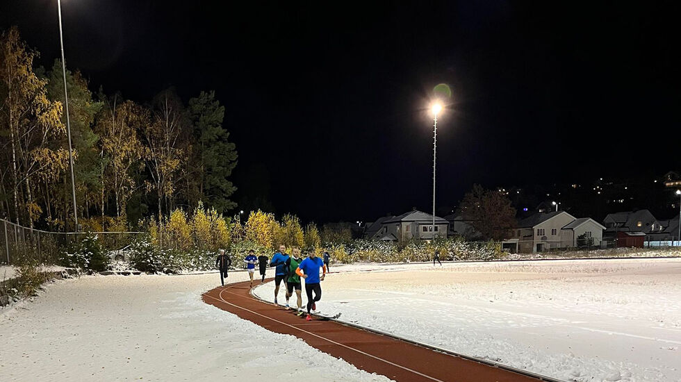 Iherdig måking gjorde at baneløperne fikk fine forhold trass i heller vinterlige omgivelser. (Foto: Espen Vasby)