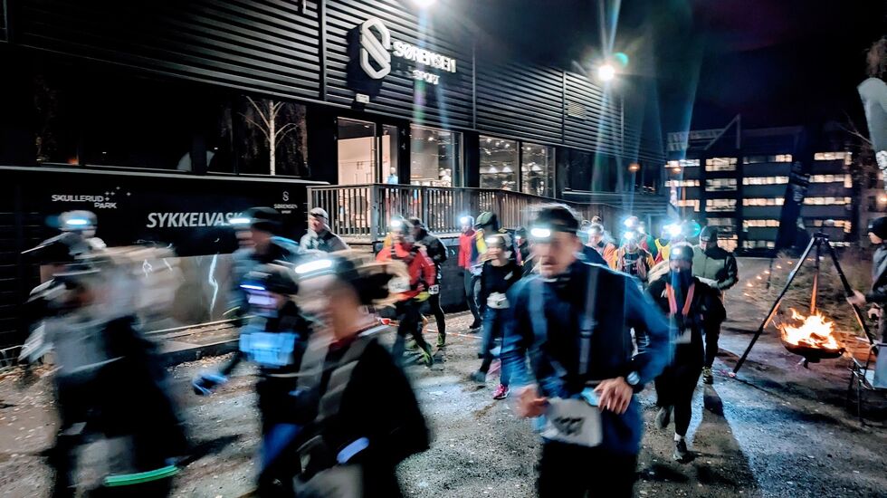 Starten har gått utenfor Sørensen Sport på Skullerud. (Alle foto: arrangørens Facebook-sider)