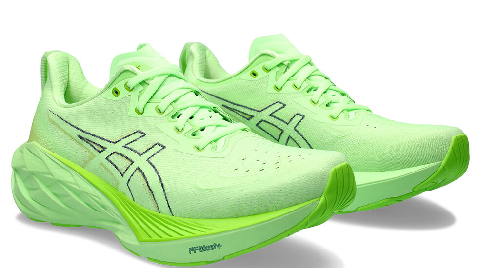 Versjon 4 av populære Asics Novablast har fått flere oppgraderinger. (Foto: Asics)