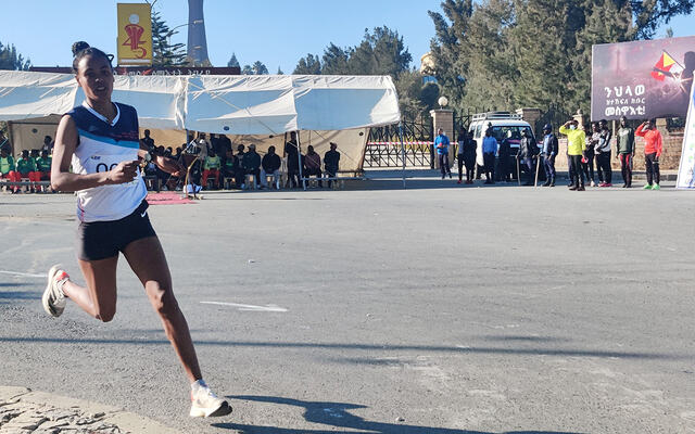 Det var løpefest i Tigray 25. november. Commercial Bank of Ethiopia Sport Club vant. (Foto: Øystein Helmikstøl)