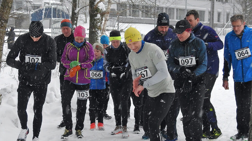 Starten går for det tredje løpet i årets vinterkarusell i Søgne. (Foto: Ivar Gogstad)
