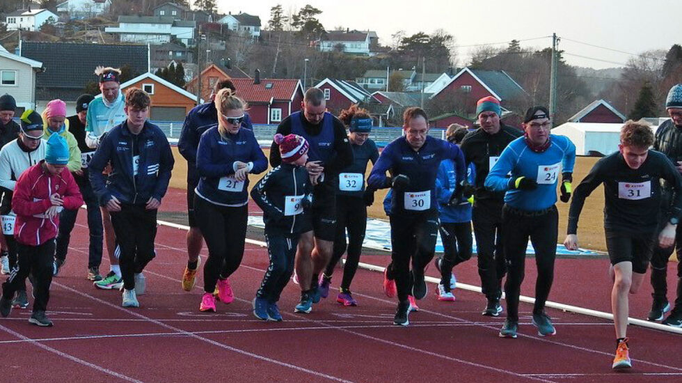 Start for Vinterkarusellens fjerde løp. (Foto: Ivar Gogstad)