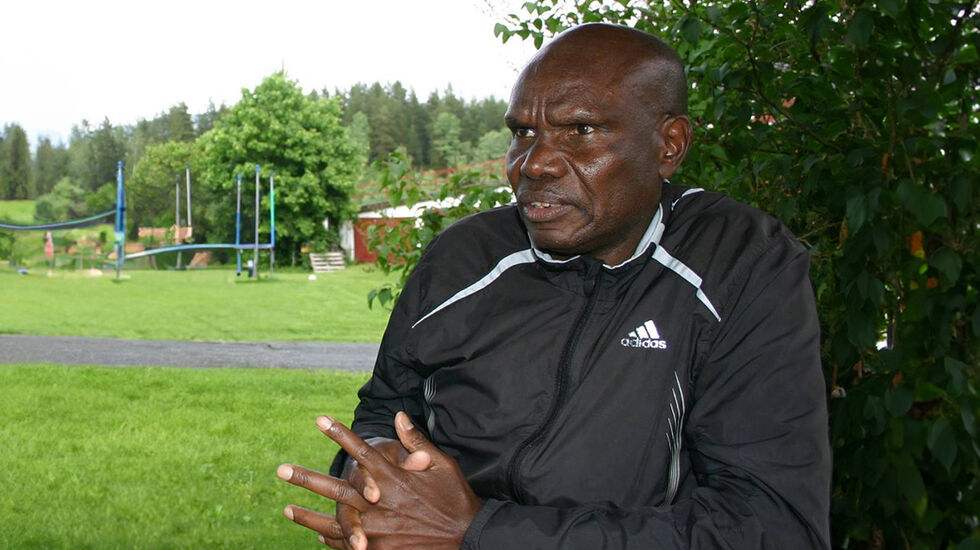 Henry Rono besøkte Norge mange ganger, både mens han var på topp som løper og i veterandelen av livet. (Foto: privat)