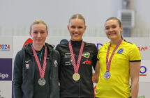 Gullet gikk til Pernille Karlsen Antonsen (midten), sølvet til Malin Nyfors (til venstre) og bronsen til Amanda Grefstad Frøynes. (Foto: Arne Dag Myking)