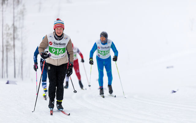 Kristina Landsverk kunne gelde seg over bronse i klasse 70-74 år på 15 km klassisk. (Foto: Roosa Riikola, Vuokatti Sport)