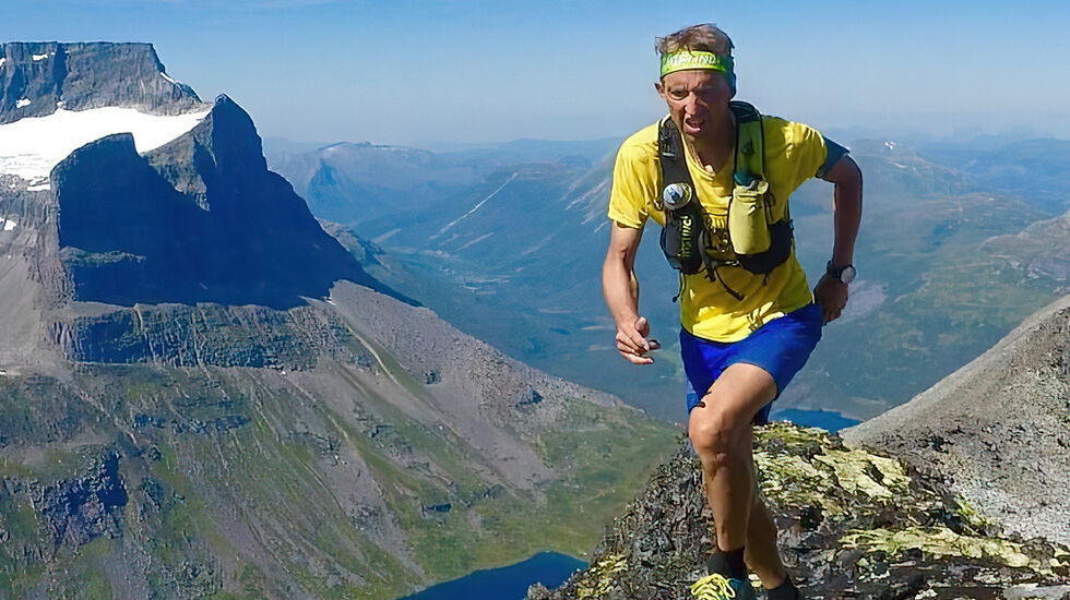 Odd Edøy er en av 65 norske løpere som skal ut i fjellheimen på Gran Canaria. Foran ham ligger 126 kilometer i tøft terreng. (Foto: Privat)