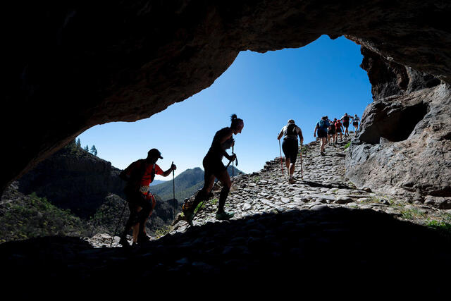 Med sine varierte løypetraséer som snor seg gjennom Gran Canarias dramatiske landskap tilbyr Transgrancanaria en unik utfordring for deltakerne. (Foto: David Delfour)