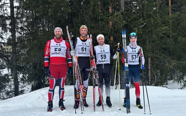 Tetkvartetten etter endt dyst i Engerneset (fra venstre): Ivar Indby, Tore Stengrundet, Vegar Lans Pedersen og Julian Paula. (Foto: Kjersti Rønning)